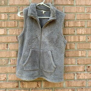 Cozy Gray Fleece Vest